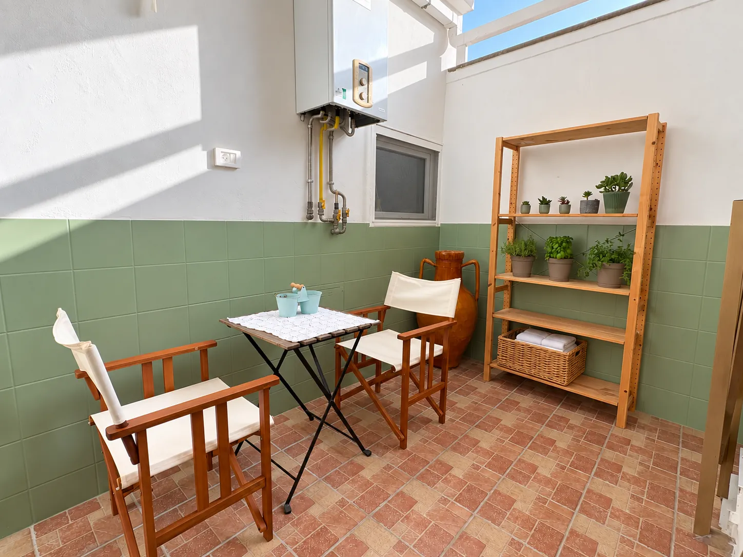 The small private terrace of BDS House
